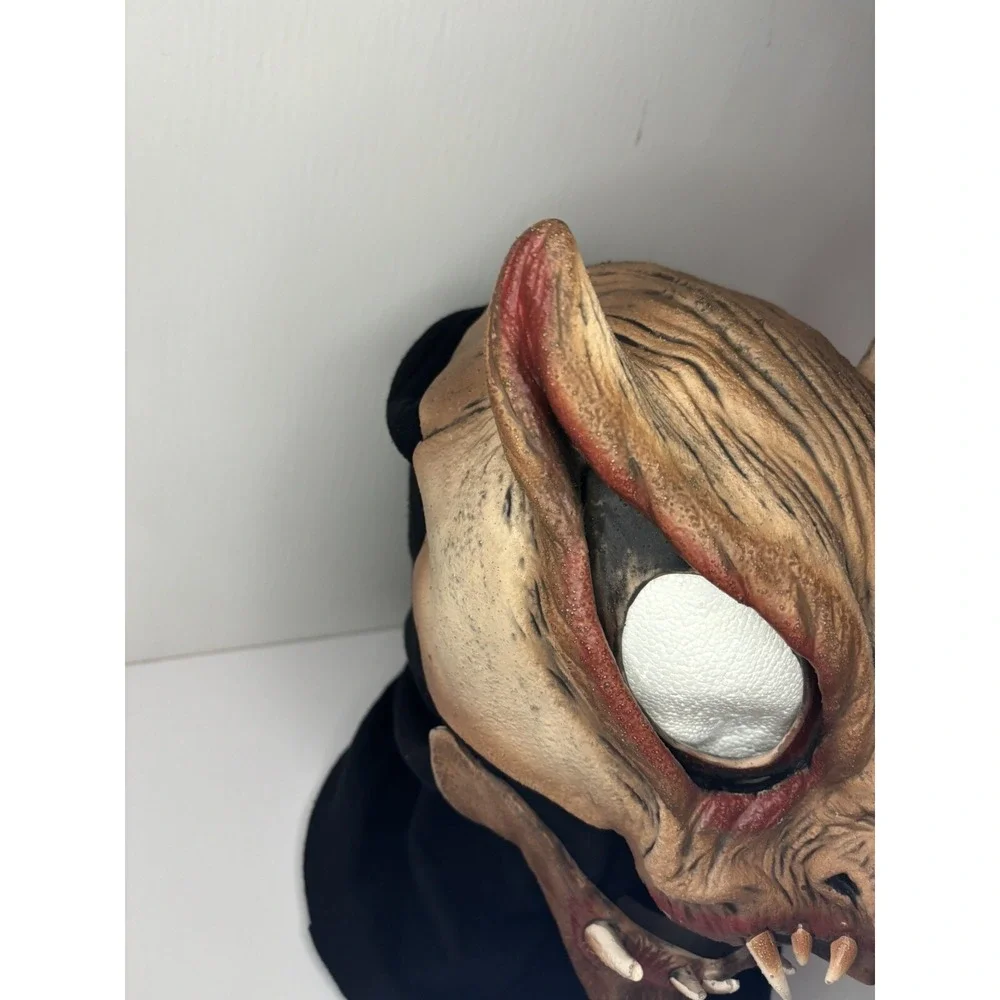 👻 1997 Be Something Studios BSS Fang Face Black Hood Scary Halloween Mask